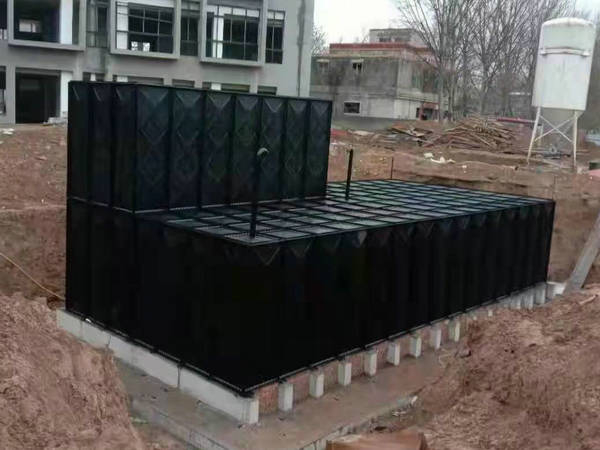 西安BDF水箱材質(zhì)對其水質(zhì)安全有何影響?