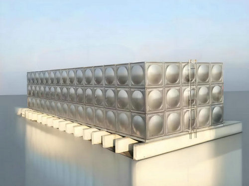 安裝西安不銹鋼保溫水箱時(shí)怎樣保證管道的垂直度?