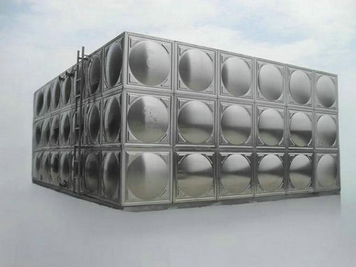 安裝在地下室的西安不銹鋼消防水箱一般選擇什么形狀？